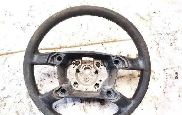Volkswagen Caddy Steering wheel 2k0419091e