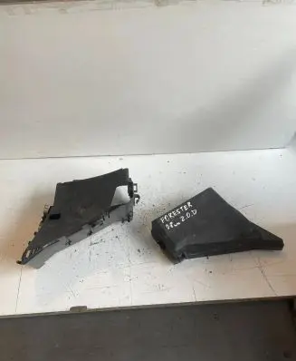 Subaru Outback Fuse box set MB502000B