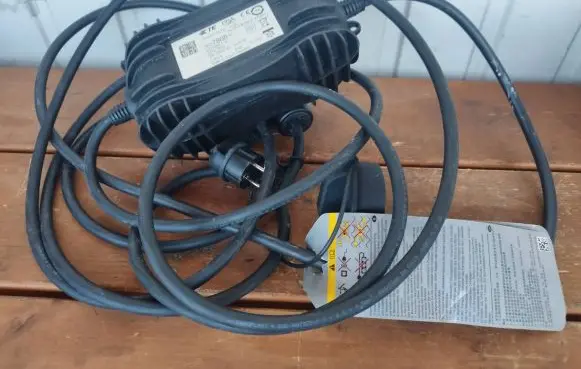 Peugeot 508 II Electric car charging cable 9823780880