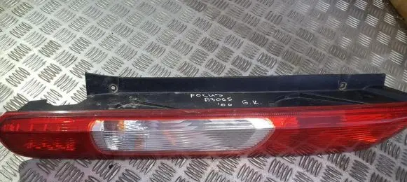 Ford Focus Rear/tail lights 4m5113404a