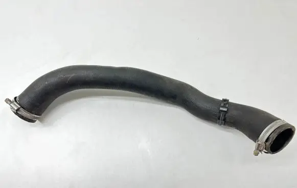 Citroen Berlingo Intercooler hose/pipe 9820100680