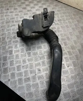 Peugeot 207 Air intake duct part 061651 9682647680