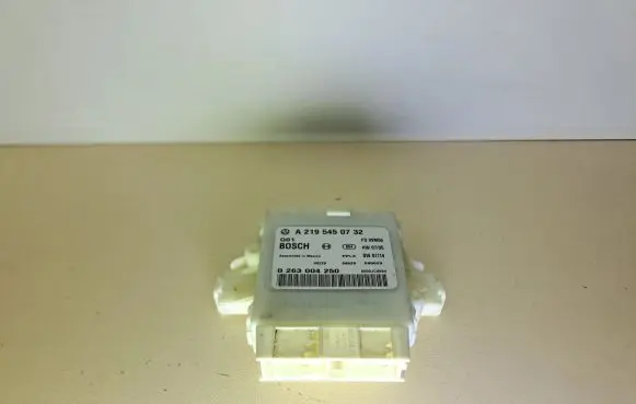 Mercedes-Benz CLS C219 Parking PDC control unit/module A2195450732 2195450732 0263004250