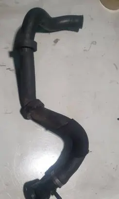 Audi Q7 4L Engine coolant pipe/hose 7L6122291H 7l6122101l