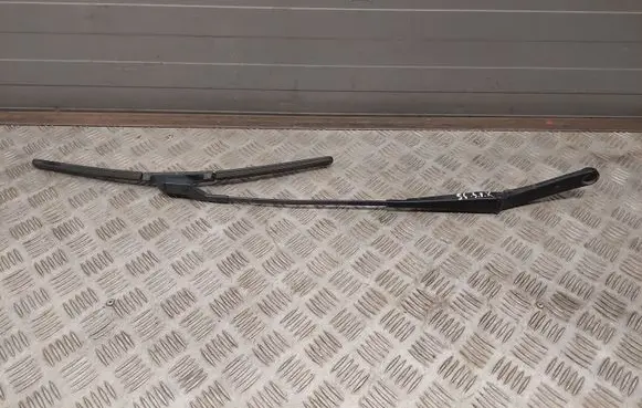 Audi S5 Front wiper blade arm 8T1955408