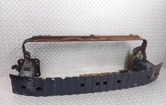 Ford Focus Front bumper cross member 3M5H8A297JJ 3M51R000K70AA
