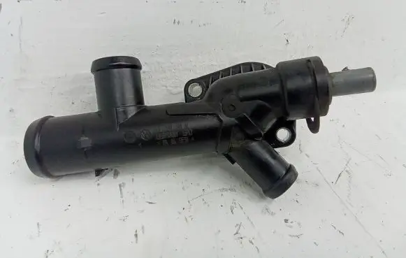 Volkswagen Transporter - Caravelle T5 Engine coolant pipe/hose 03L121131K