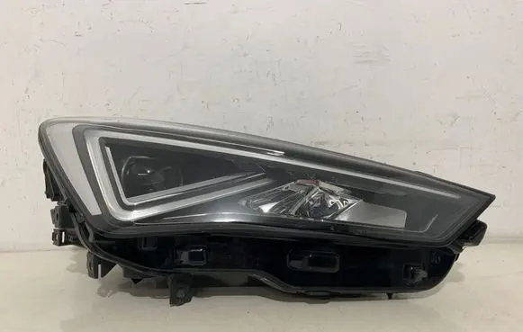 Seat Tarraco Headlight/headlamp 5FJ941008H