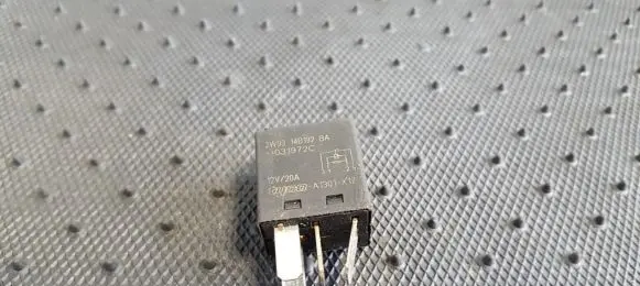 Ford Focus Other relay 2V9314B192BA V23074