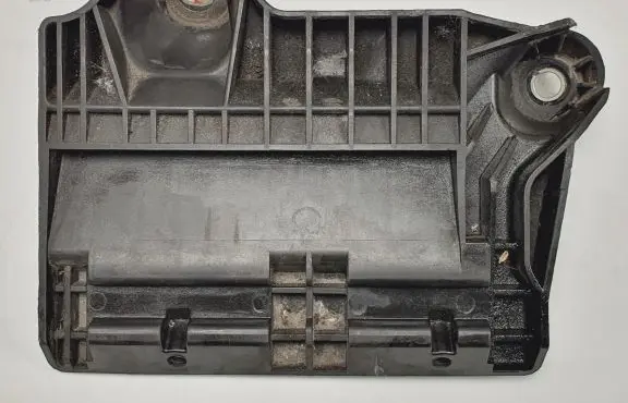 Ford Mondeo MK IV Battery box tray 6G91-10663-AD