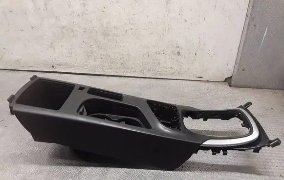 Opel Insignia A Center console 13245742
