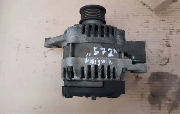 Opel Insignia A Generator/alternator 13502583 14V100A 09D14