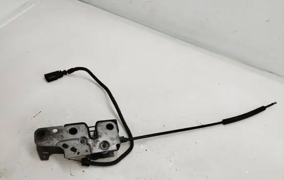 Volkswagen Eos Engine bonnet/hood lock/catch 1Q1823509