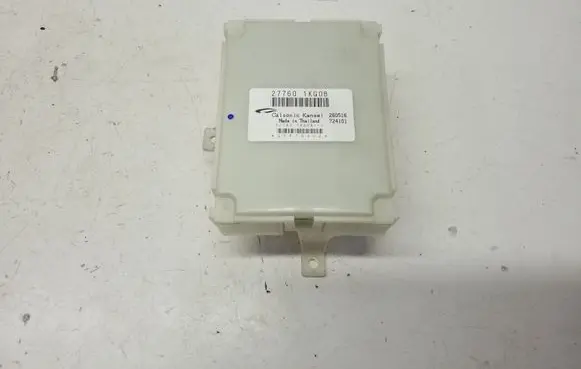 Nissan Juke I F15 Air conditioner control unit module 277601KG0B