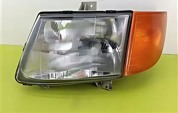Mercedes-Benz Vito Viano W638 Headlight/headlamp
