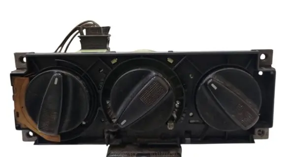 Volkswagen Transporter - Caravelle T4 Climate control unit 701819045B
