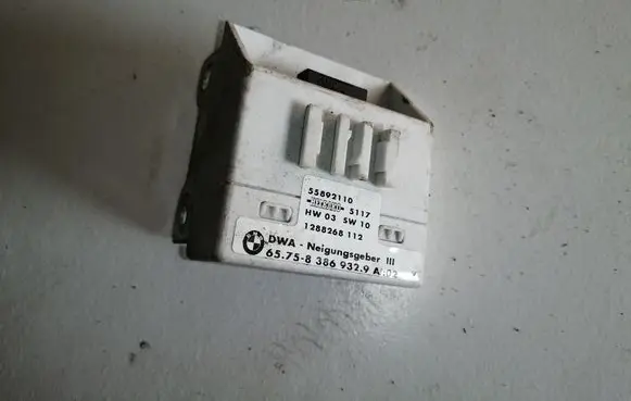 BMW 3 E46 Yaw turn rate sensor 8386932 657583869329