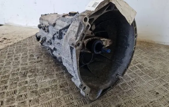 BMW 1 E82 E88 Manual 6 speed gearbox 1069401105