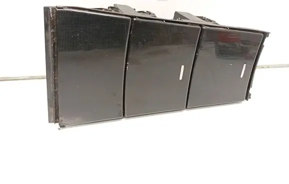 Mercedes-Benz ML W164 Glove box central console A1646800814
