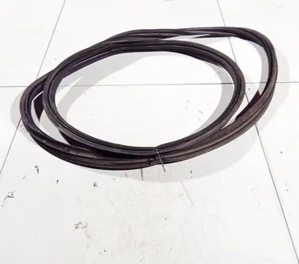 Opel Corsa D Rubber seal rear door 