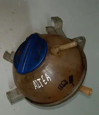 Seat Altea XL Coolant expansion tank/reservoir cap 1KO121407