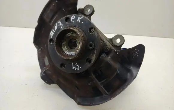 Mini Cooper Countryman R60 Front wheel hub 9805959 169826