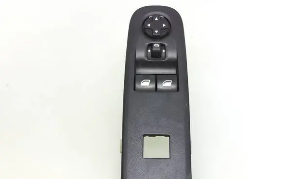 Peugeot Partner III Electric window control switch 96783350ZD