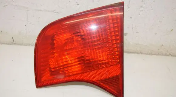 Audi A4 S4 B7 8E 8H Tailgate rear/tail lights 8E5945094A