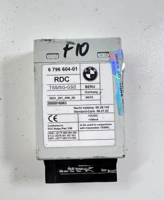 BMW 5 F10 F11 Tire pressure control unit 6796604 053100100606 2000016063