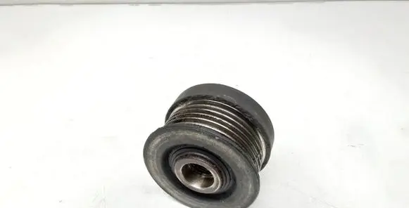 Volvo V70 Alternator pulley 