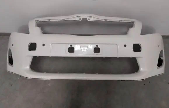 Toyota Auris E180 Front bumper 5211902C40