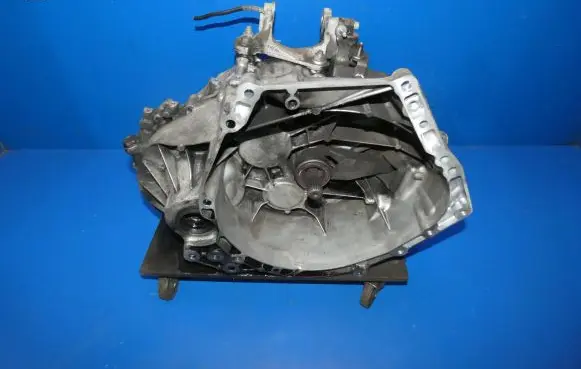 Mazda 3 II Manual 6 speed gearbox D6040 10420D