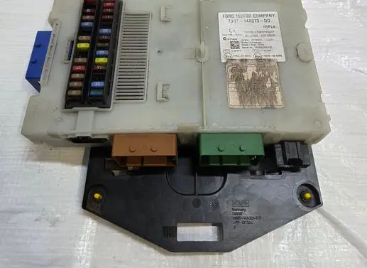 Ford S-MAX Fuse box set 7G9T-14A073-DD