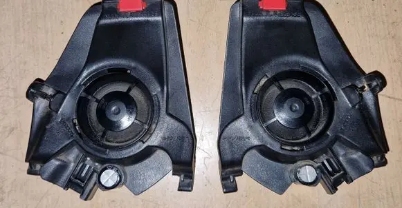 Volvo V70 Parcel shelf speaker 8633992 8633993