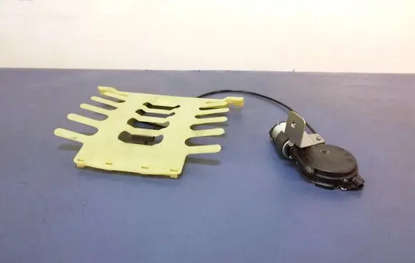 Dodge RAM Seat control module 5638722