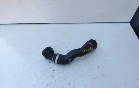 BMW 5 F10 F11 Engine coolant pipe/hose 8509274