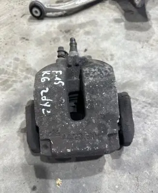 BMW X5 F15 Rear brake caliper 6776787
