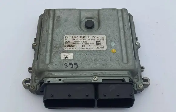 Mercedes-Benz E W211 Engine control unit/module A6421508877 1039S21474 0281014325