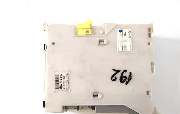 Lexus IS 220D-250-350 Fuse module 82730-53050