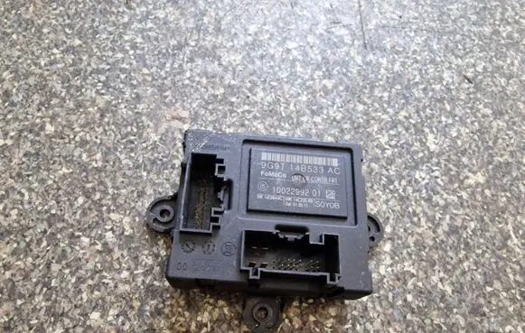 Ford Mondeo MK IV Comfort/convenience module 9G9T14B533AC