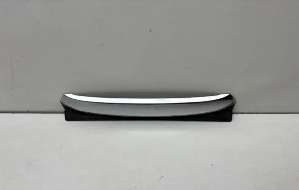 Seat Alhambra (Mk1) Front bumper upper radiator grill 7M7853555D