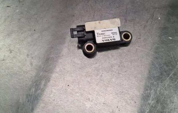 Volvo S70 V70 V70 XC Airbag deployment crash/impact sensor 8622326A A000390968 6772