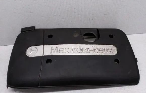 Mercedes-Benz C W203 Engine cover (trim) A6110101067