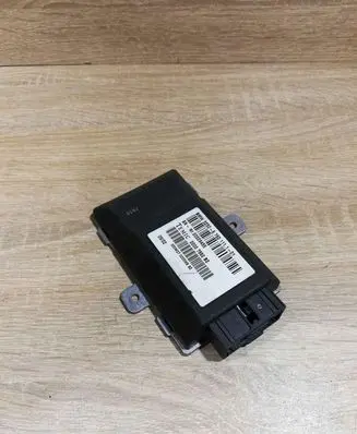 BMW 7 E65 E66 Steering rack control module 6760111