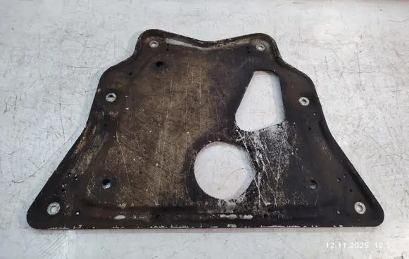 BMW X5 E70 Engine splash shield/under tray 6786568