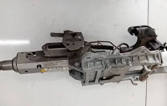 Volkswagen Golf V Steering wheel axle 1K0971616D