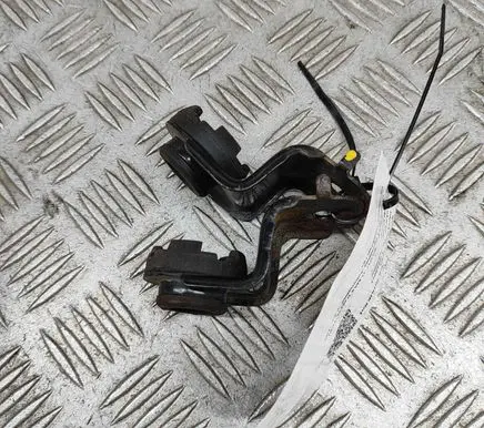 Isuzu D-Max Radiator support slam panel bracket 8981023832