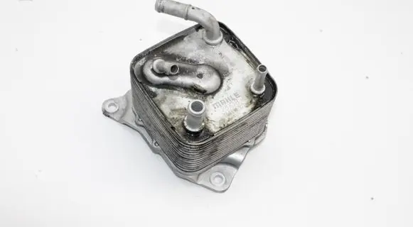 Nissan X-Trail T32 Engine oil radiator 