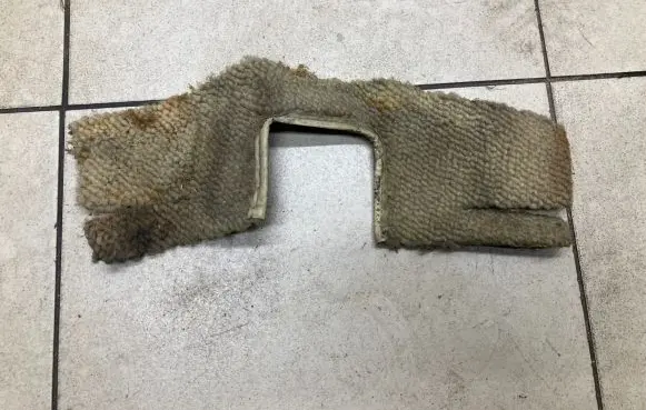 Mercedes-Benz E W123 Front floor mat 