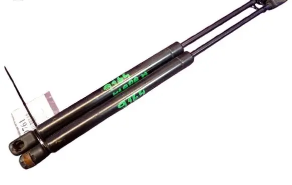 Peugeot 407 Tailgate strut 